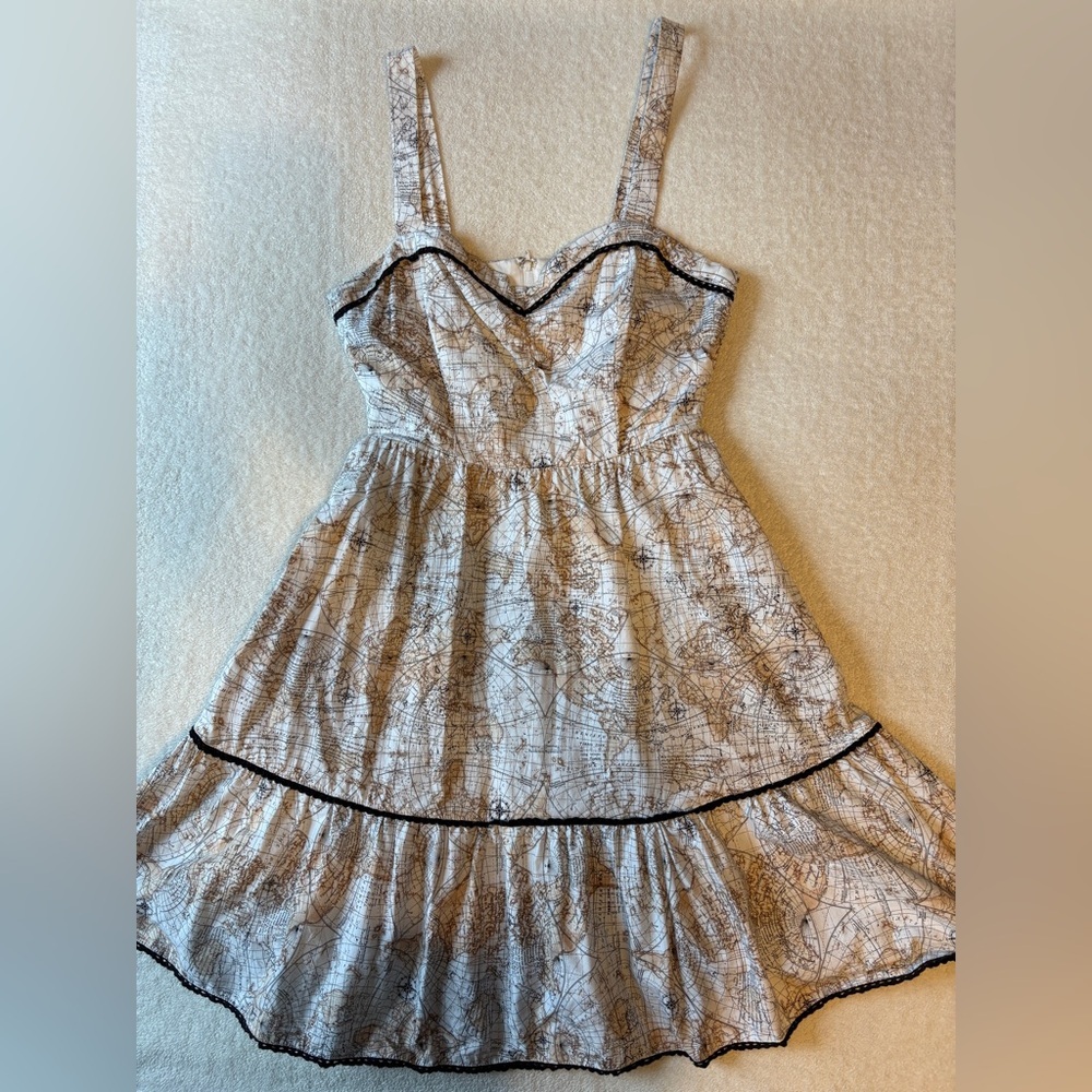 Hot Topic Map Atlas Print Dress, Black Trim. Neutrals. Women’s Medium